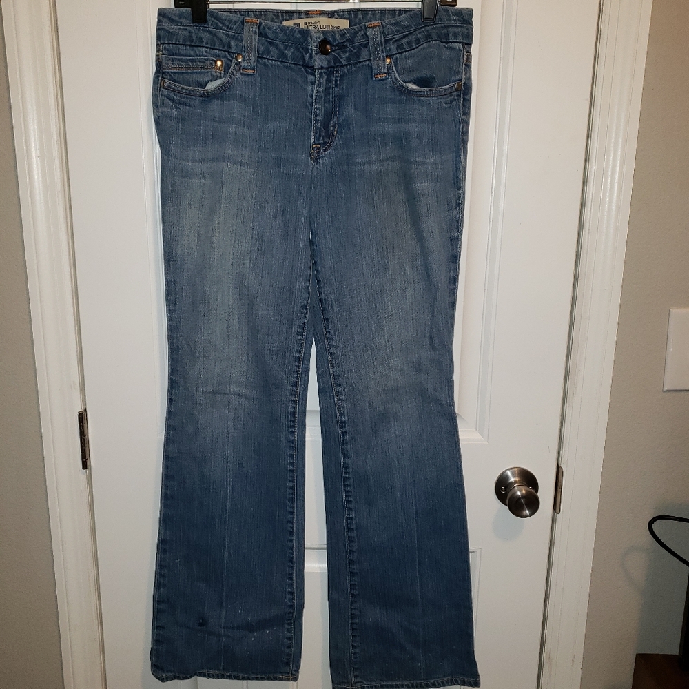 FINAL PRICE!! GAP Ultra Lowrise Jean's Sz 8